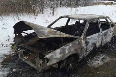 В Ивановской области в своем автомобиле сгорел мужчина