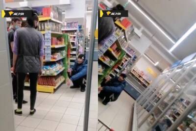 В Новосибирске мужчина без оплаты выпил в супермаркете банку пива и угрожал продавцам ножом