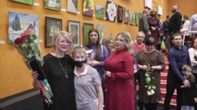 В Кунгуре состоялась персональная выставка живописи художника Ирины Глушко