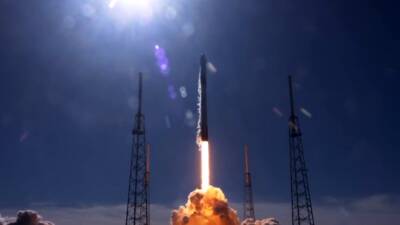 Ракета-носитель Falcon 9 успешно доставила на орбиту турецкий спутник связи
