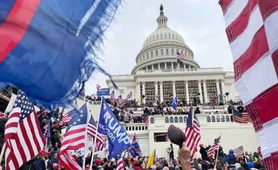 National Review: Америка оказалась на пороге революции