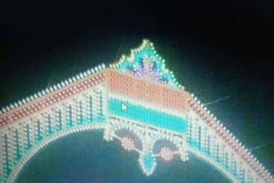 В Казани перевернутые флаги на иллюминациях привели в правильное положение
