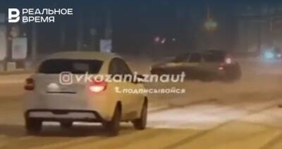 В Казани ночью один из водителей дрифтовал около ТРК «Кольцо»