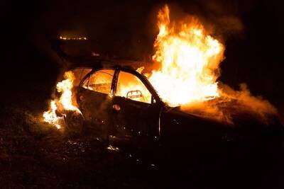 Ночью в Касселе были сожжены несколько автомобилей