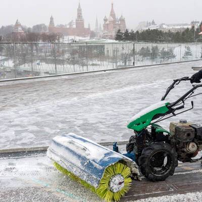 Свыше 10 тыс единиц техники задействовано для уборки снега в столице