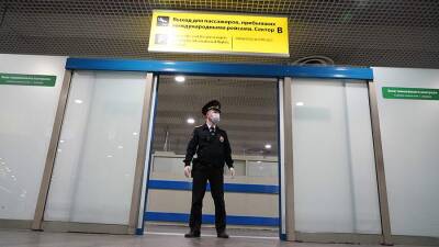 Попова рассказала об условиях закрытия границ из-за коронавируса
