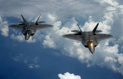 NI: Новые истребители России вынудили США отказаться от производства F-22