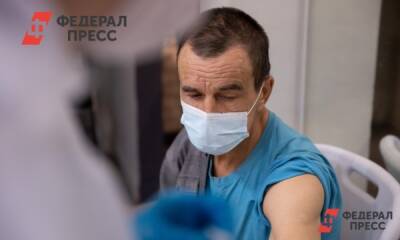 Глава Роспотребнадзора заявила, что в России изучают опыт штрафов за отказ от вакцинации