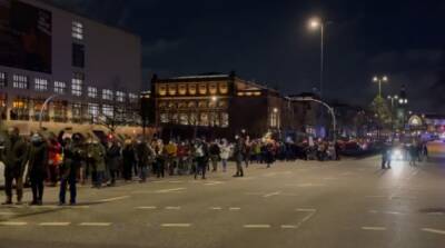 В Германии третьи выходные подряд протестуют против COVID-политики правительства