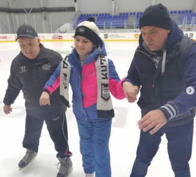 Мэр Новокузнецка исполнил мечту незрячей девочки из детского дома