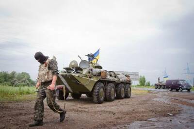 Разведка ЛНР: украинские военные массово увольняются из частей ВСУ в Донбассе из-за слухов о будущем «вторжении» России
