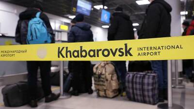 Два аэропорта в Хабаровском крае закрыли из-за непогоды - iz.ru - Россия - Израиль - Хабаровский край - Хабаровск - окр. Дальневосточный - Охотск