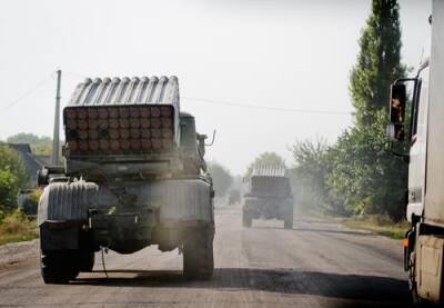 Avia.pro: колонна украинских систем «Град» выдвинулась в сторону линии фронта в Донбассе