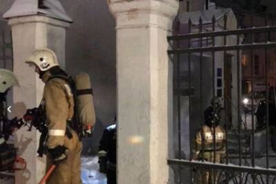 Дым без огня: напугавший жителей дома в центре Костромы «пожар» обошелся без последствий