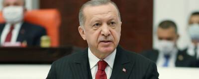Эрдоган отправил в отставку главу Минфина на фоне обвала турецкой лиры