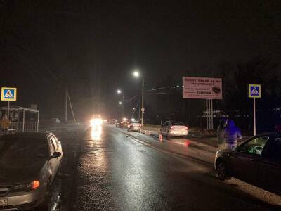 В Новочеркасске иномарка на пешеходном переходе сбила мужчину