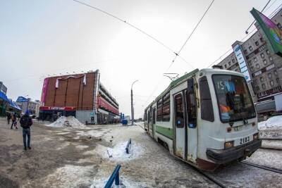 Минимальное повышение тарифов на проезд в Новосибирске связали с политикой