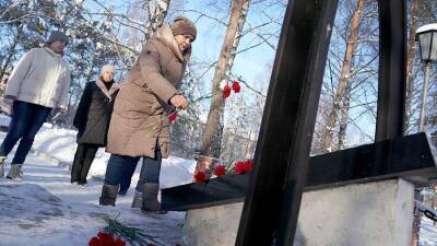 В Кузбассе дополнительно выплатят по 1 млн рублей семьям погибших на «Листвяжной»