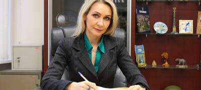 Председатель Петросовета Надежда Дрейзис провела прием граждан