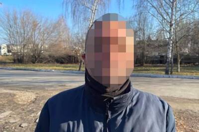 Попросил надеть маску: в Запорожье пьяный покупатель обстрелял продавца