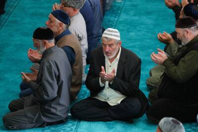 В мечетях Карачаево-Черкесии возобновили коллективные молитвы