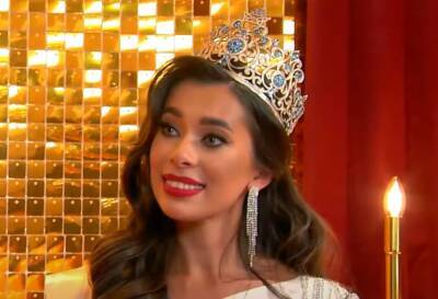 Украинцы разгромили костюм "мисс Украины Вселенной" Неплях для "Мисс мира": "Что за триколор?"