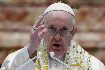 Папа Римский начинает исторический визит на Кипр и в Грецию