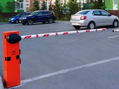 В Петербурге таксист выстрелил в водителя из-за места на парковке