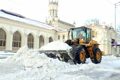 Более 44 тысяч кубометров снега вывезли из Петербурга