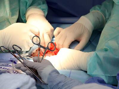 Хирург в Австрии ампутировала пациенту не ту ногу и отделалась штрафом - rosbalt.ru - Австрия - Линц