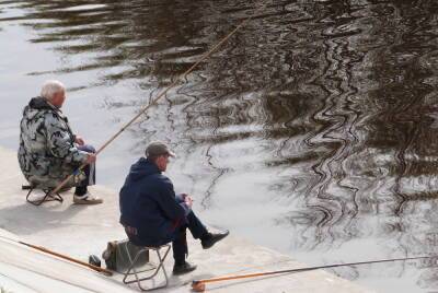 В Ленобласти проинформировали о лучших дней для рыбалки в декабре