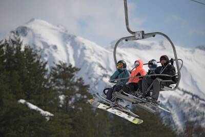 Кавказские курорты анонсировали открытие горнолыжного сезона
