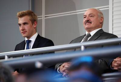 Сын Лукашенко устроил соревнование по стрельбе с Путиным
