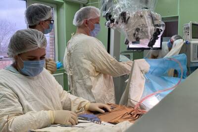 В Рязани провели операцию на мозге пациентке, находившейся в сознании