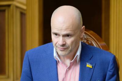 Радуцкий допустил, что штамм «Омикрон» может быть в Украине