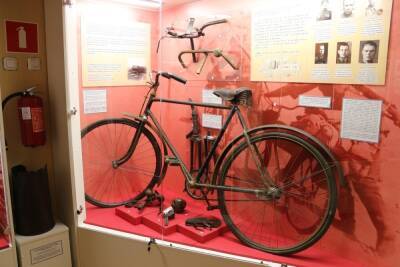 В Андреапольском музее появился велосипед вермахта