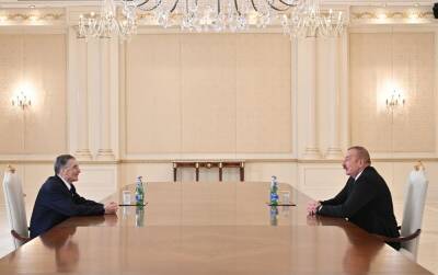 Президент Ильхам Алиев принял всемирно известного ученого Азиза Санжара (ФОТО)