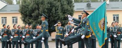 В Алма-Ате курсанты военного института самовольно отлучились в знак протеста