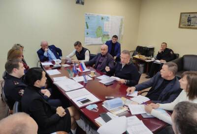 Депутаты Заксобрания посетили здание будущего отделения полиции в Усть-Луге
