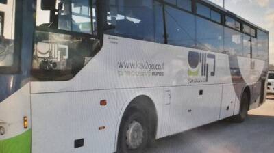 Видео: преступник обстрелял рейсовый автобус в центре Израиля