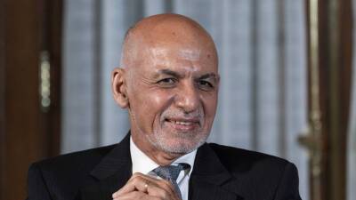 Экс-советник Гани рассказал, почему президент скрыл от США своё бегство из Кабула