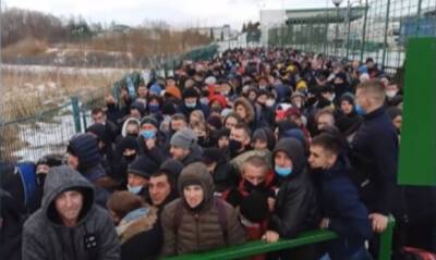 Из Украины уехало рекордное количество граждан: люди едут в поисках лучшей жизни
