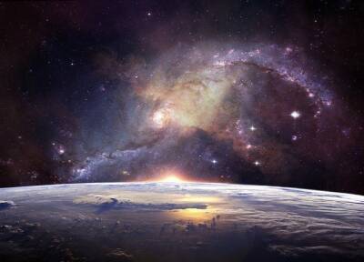 Ученые представили изображение галактики Водоворот и мира