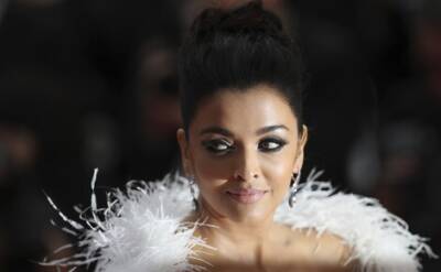 Известная индийская актриса Айшвария Рай Баччан вызвана на допрос к следователю в связи с «панамским досье»