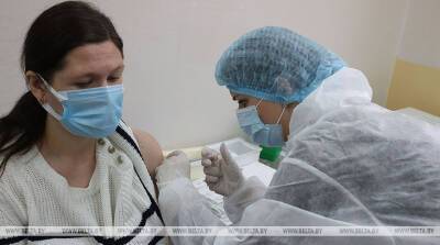 Первый компонент вакцины от COVID получили более 51% жителей Гомельской области