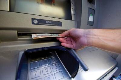 «Скимминговые» атаки на банкоматы становятся всё более редкими