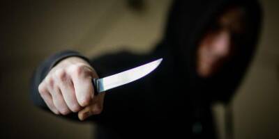 В Ижевске 12-летний ребенок напал с ножом на врача по указанию отца