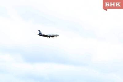 В Сыктывкаре из-за сердечного приступа у пассажира экстренно приземлился самолет