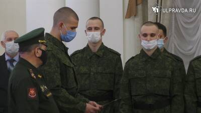 Ульяновские парни отправились служить в Президентский полк