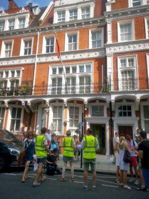 На посольство Белоруссии в Лондоне совершено нападение